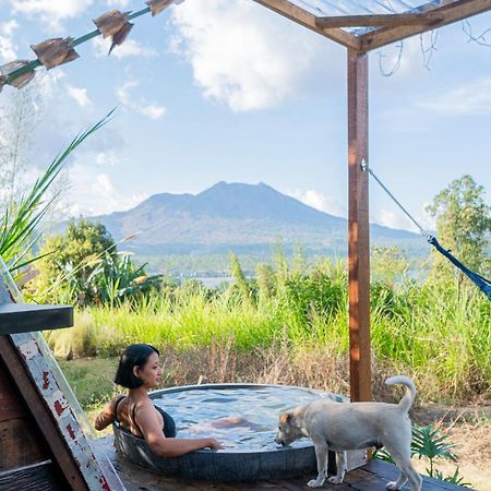 ホテル Cloud Hills Glamping Kintamani エクステリア 写真