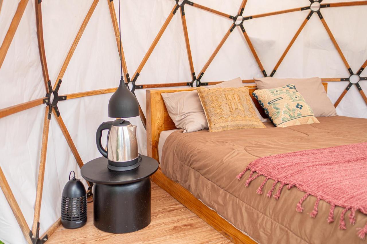 ホテル Cloud Hills Glamping Kintamani エクステリア 写真