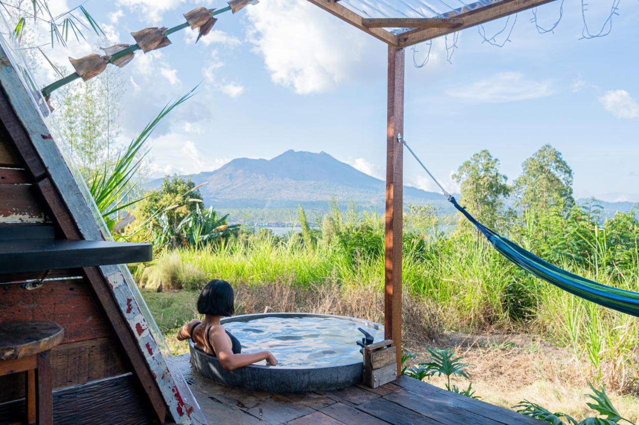 ホテル Cloud Hills Glamping Kintamani エクステリア 写真
