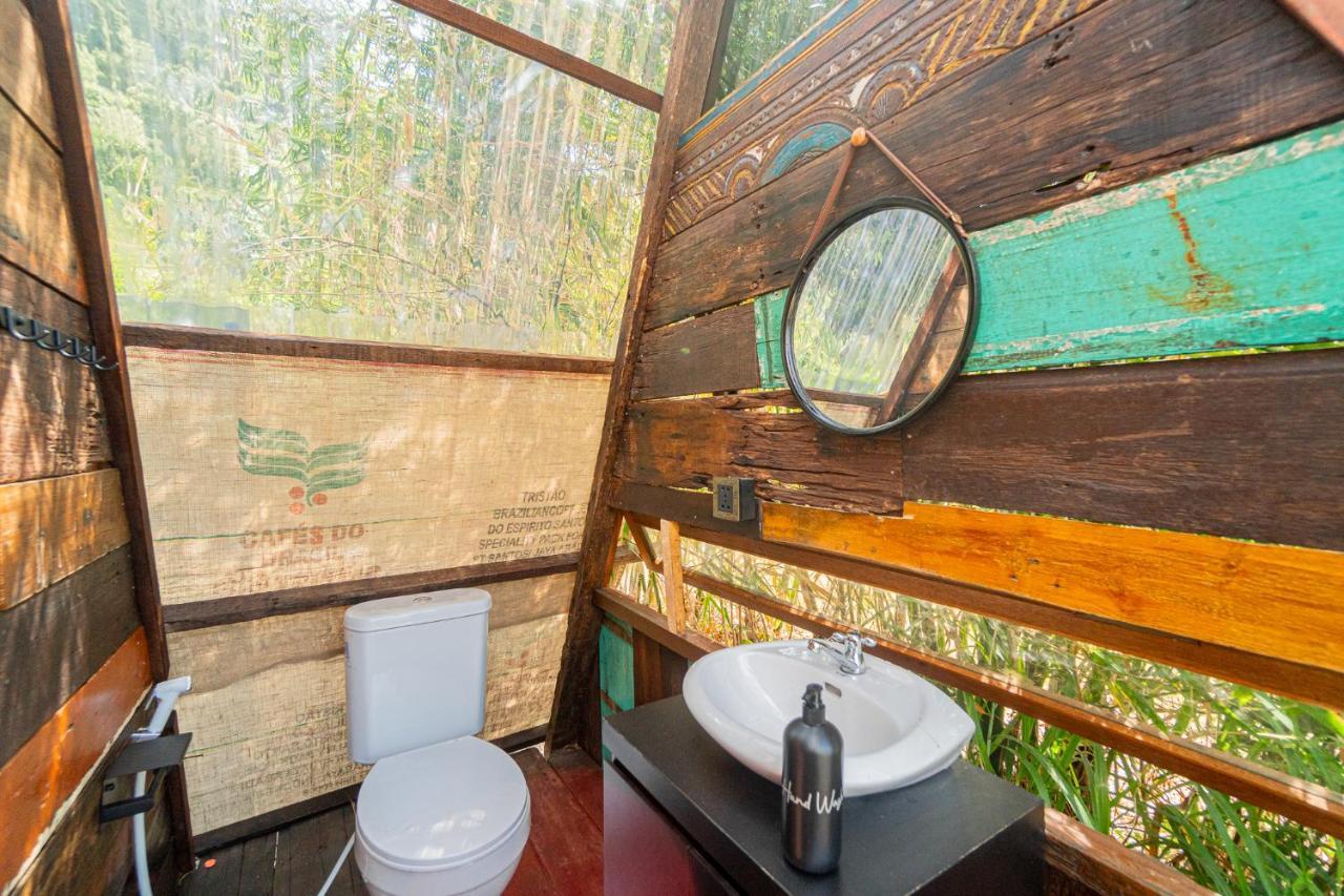 ホテル Cloud Hills Glamping Kintamani エクステリア 写真