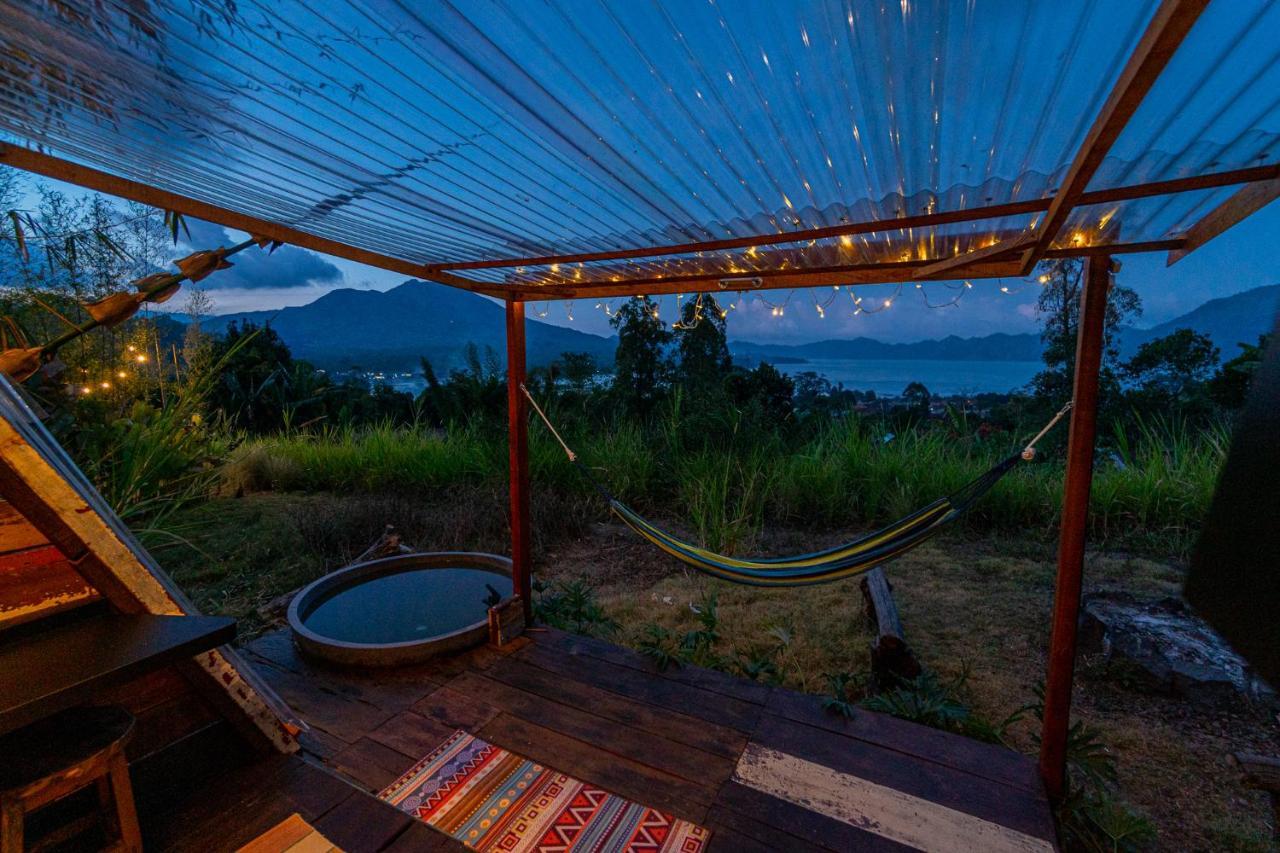 ホテル Cloud Hills Glamping Kintamani エクステリア 写真